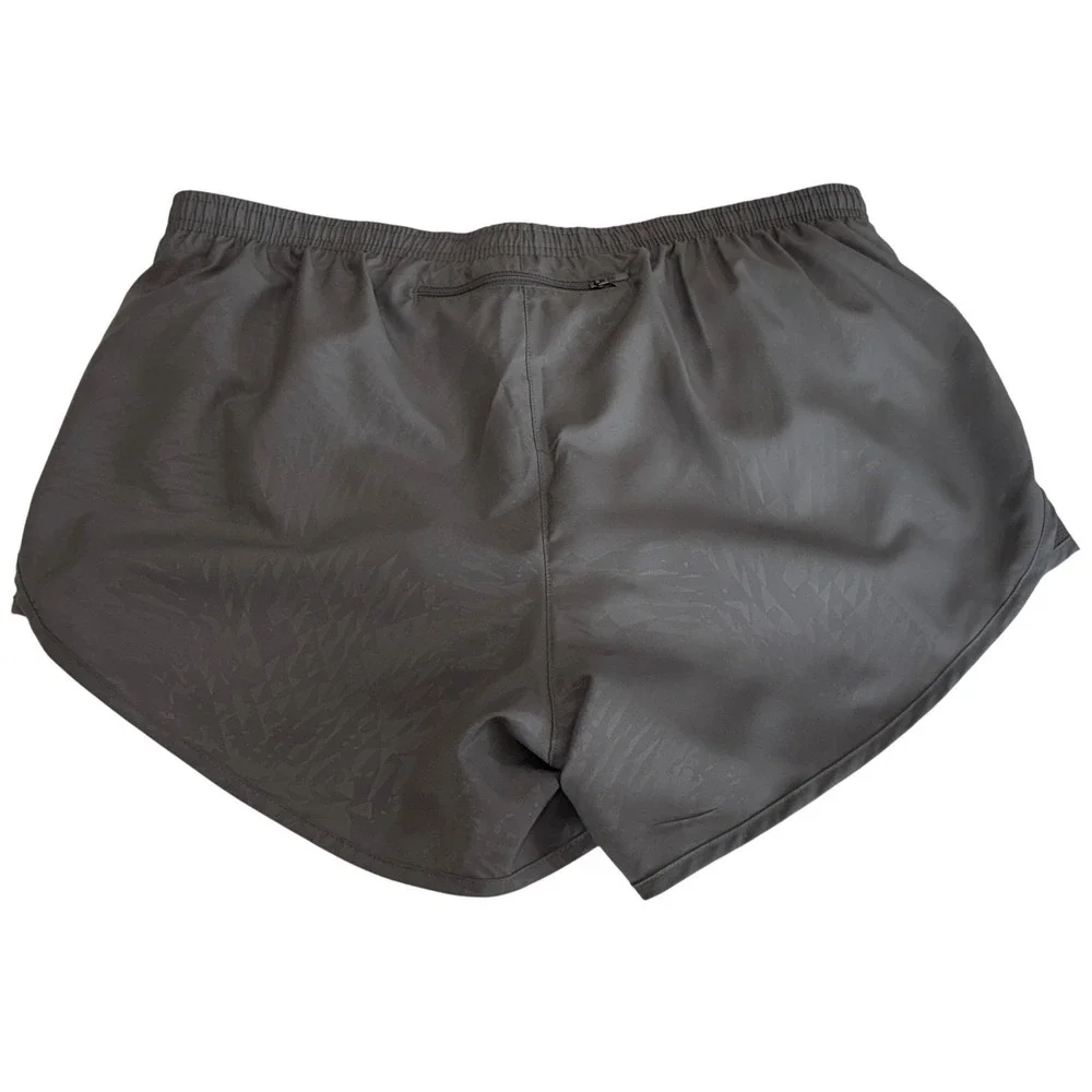 Nike Womens XL Dri-FIT Running Shorts Gray Athletic Gym‎ Zipper Pocket